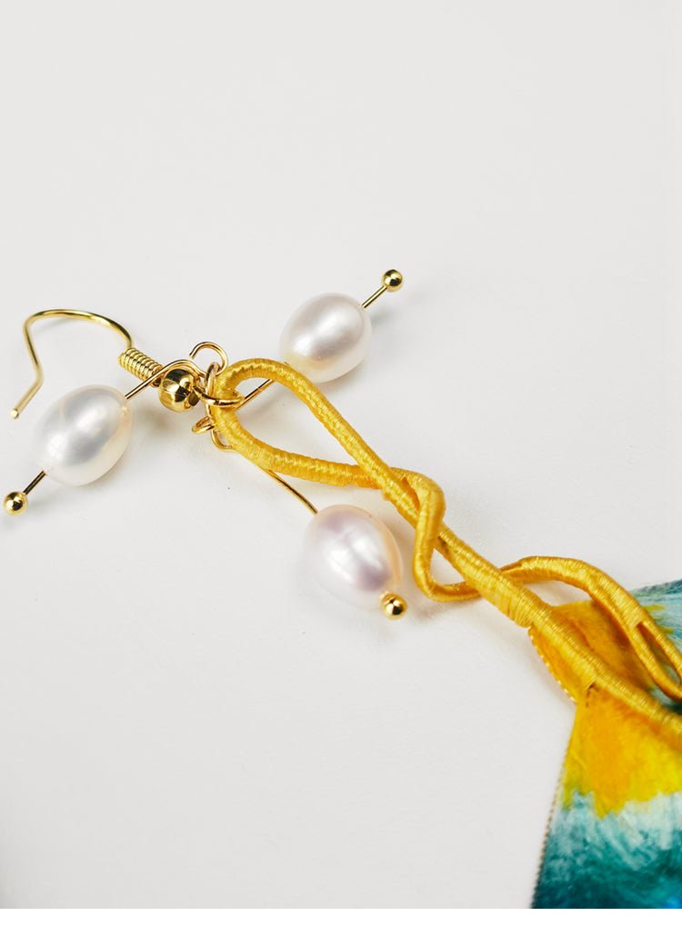 Carefree - New Chinese Style Ronghua Flower Earrings for Women - Velvet Flower - ORIENTGEM
