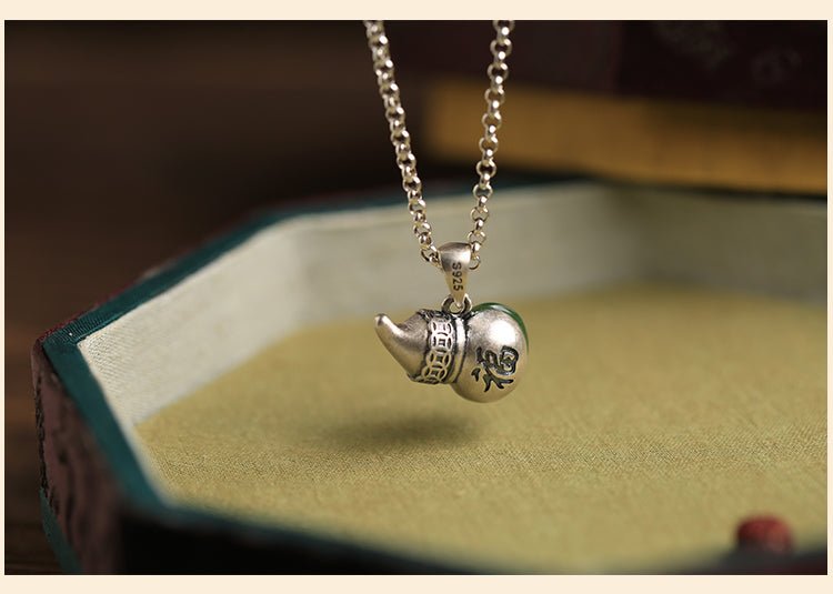 Gourd Jade Necklace | Stylish Jade Jewelry - necklace - ORIENTGEM