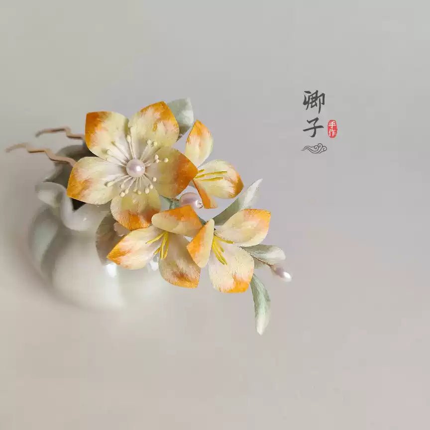 Muted Autumn Velvet Blossom Hairpin - Velvet Flower - ORIENTGEM