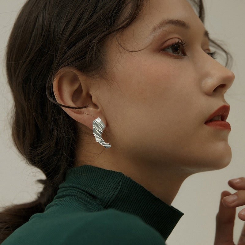 Silken Earrings - earring - ORIENTGEM