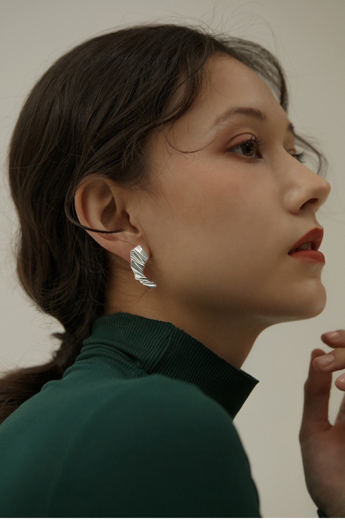 Silken Earrings - earring - ORIENTGEM