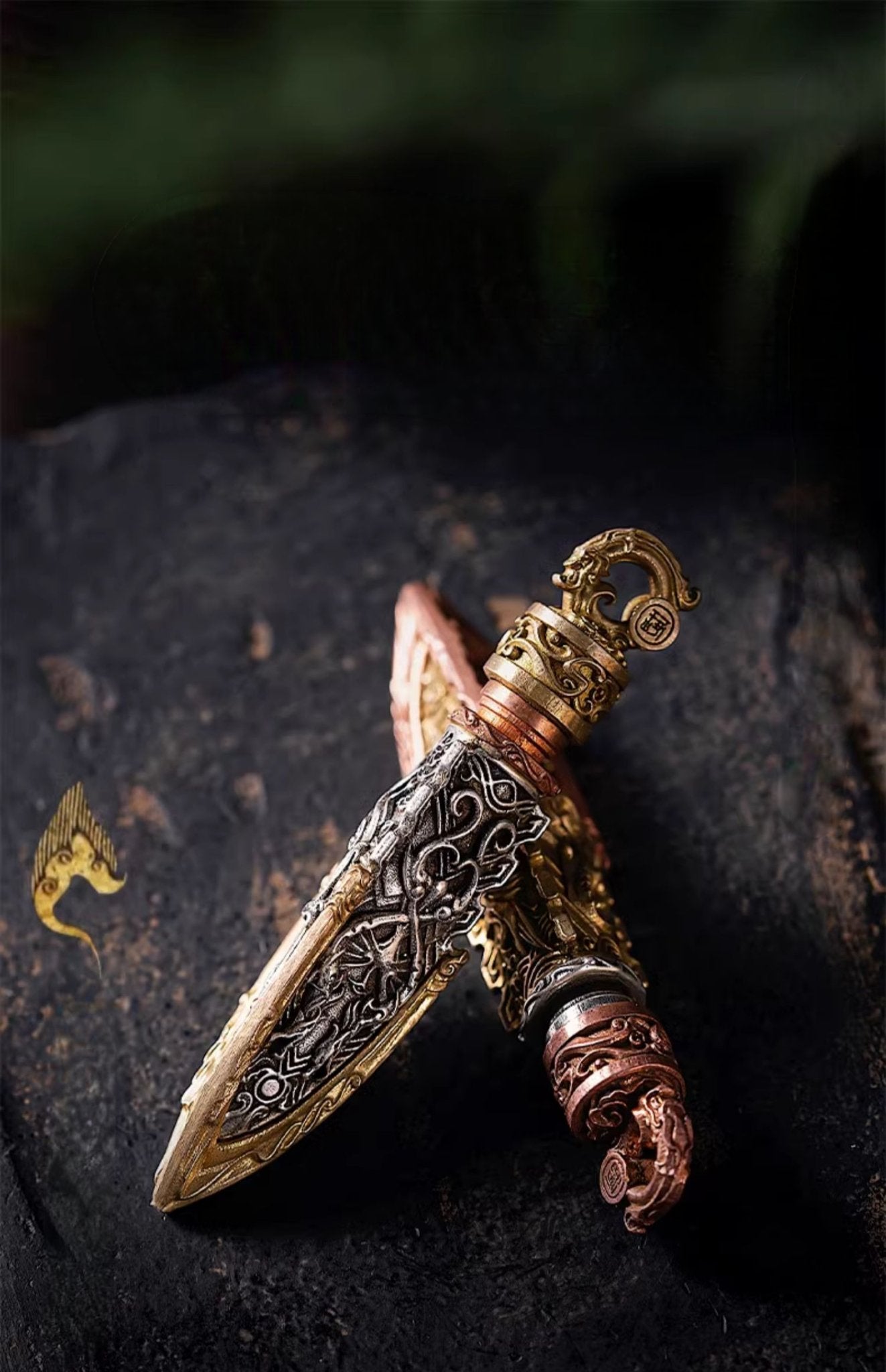 The Warring States Arrowhead Pendant - Pendant - ORIENTGEM