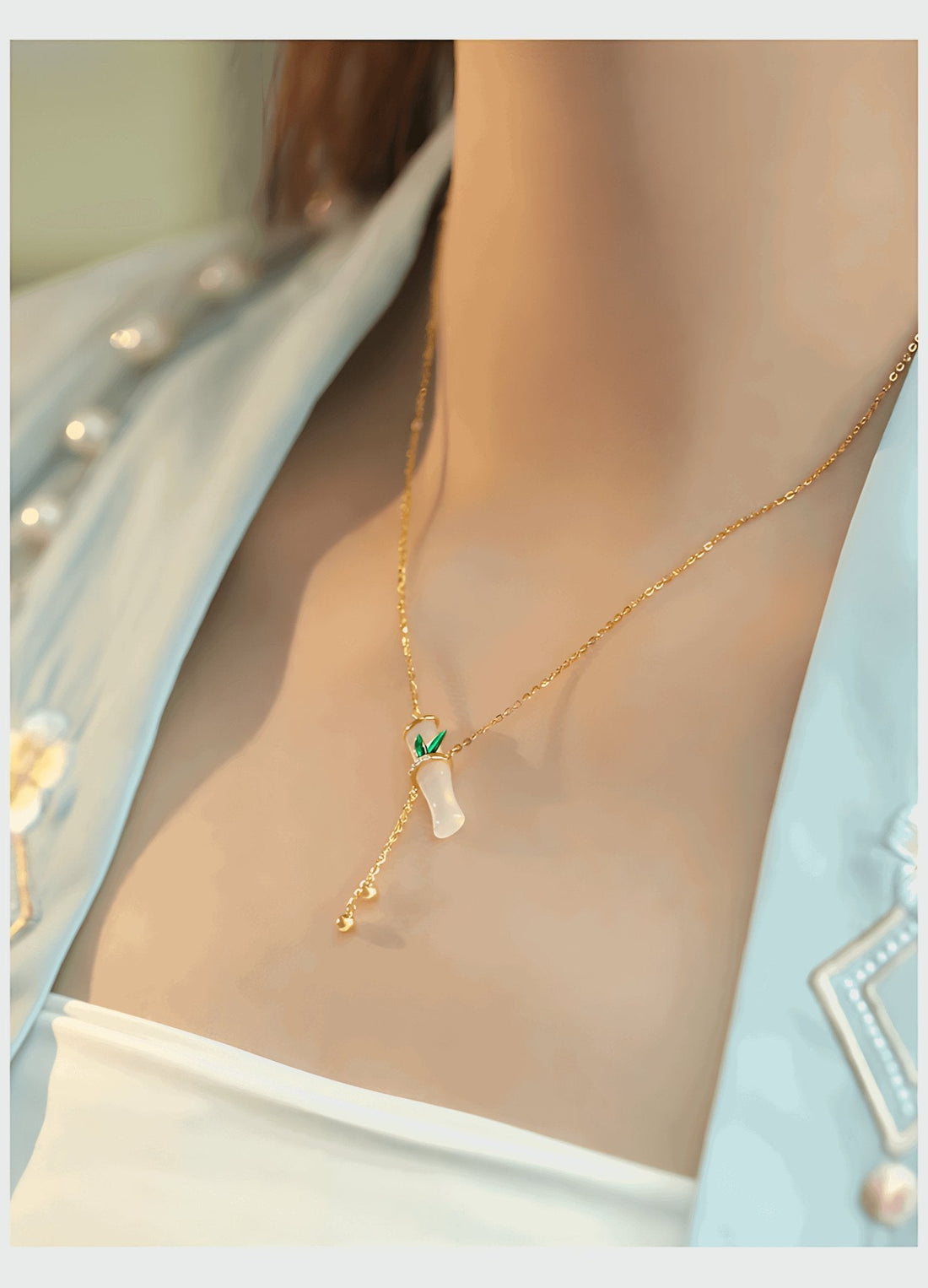 Jade Necklace Outfit Matching Guide: From Casual to Formal Wear