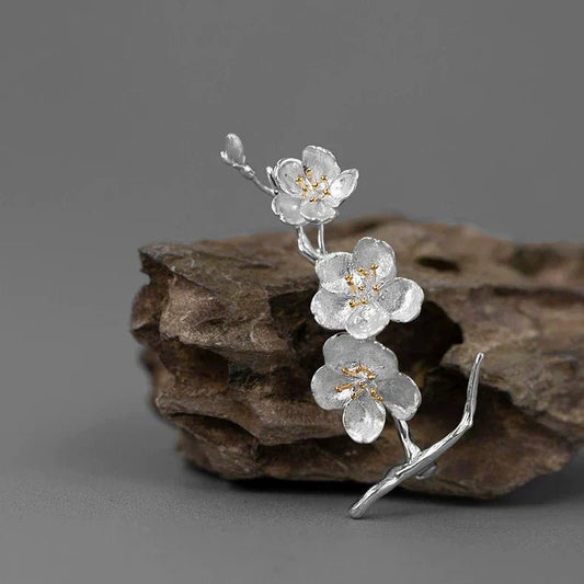 The Amazing Benefits of Wearing Silver Jewelry - ORIENTGEM