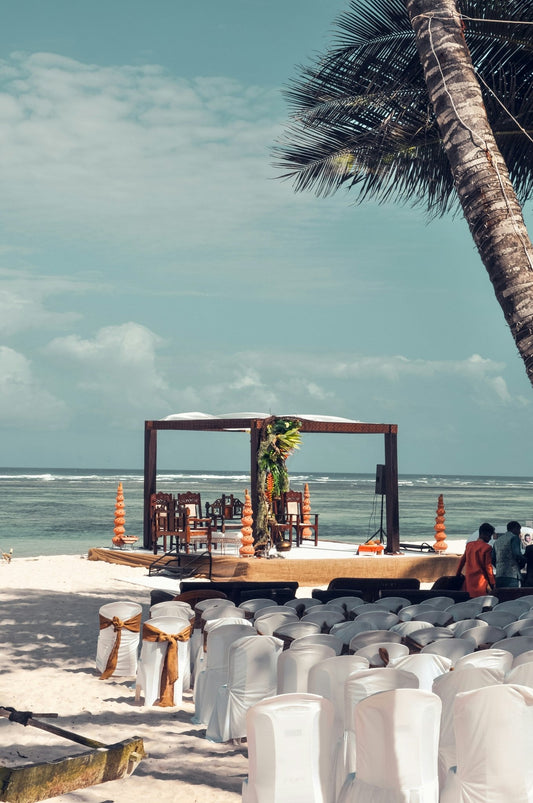 What Is the Best Jewelry for a Beach Wedding? - ORIENTGEM