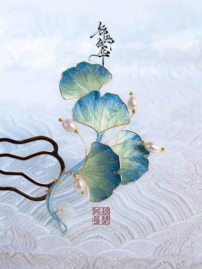 Shili Shuanghua Handmade Velvet Flower Ginkgo Hairpin - Chinese Heritage Craft Silk Hairpin - Hanfu Traditional Accessory - Antique Chinese Headpiece, detail view of the handcrafted silk velvet flower hairpin