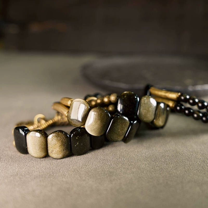Chinese Cat's Eye Obsidian Bracelet, detail view of the handcrafted silver bracelet