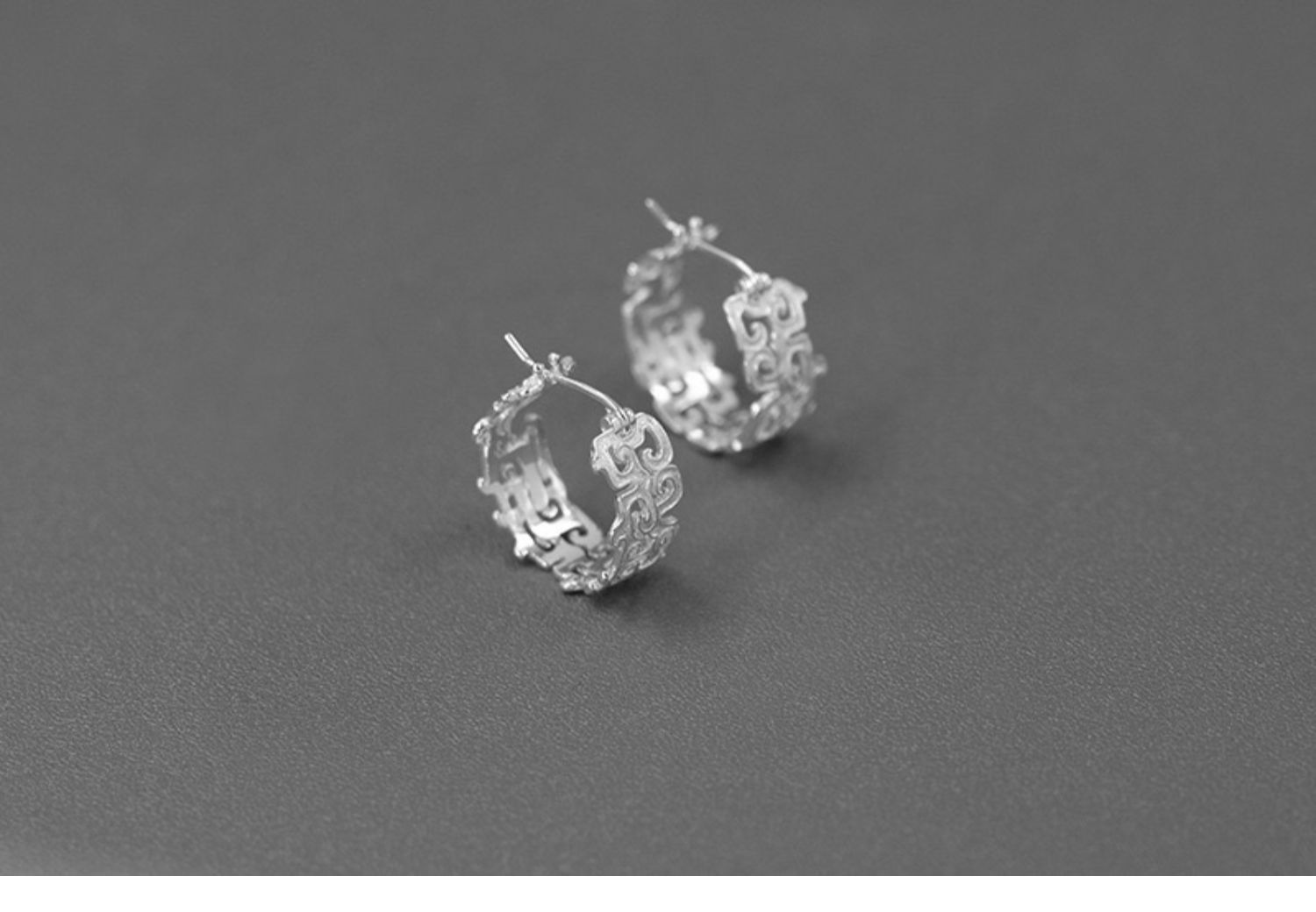 Dynasty Earrings - OrientGem