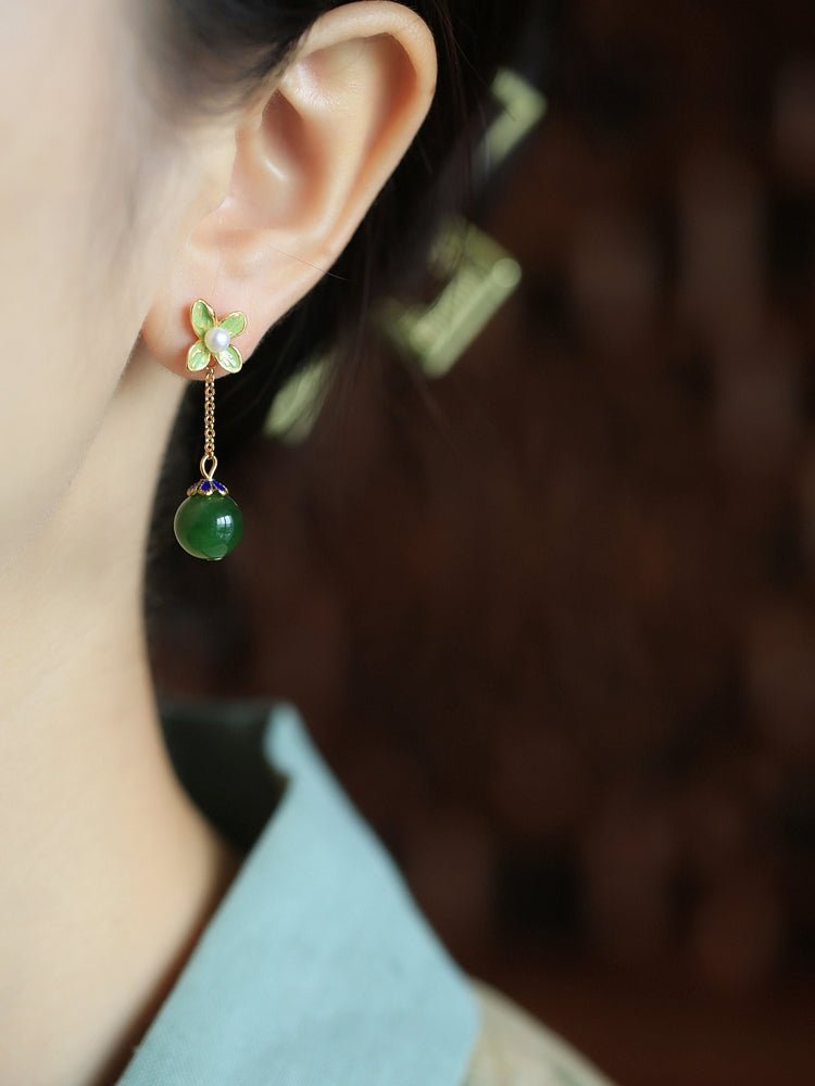 Four Leaf Clover Jade Earrings ｜ Stylish Jewelry - OrientGem