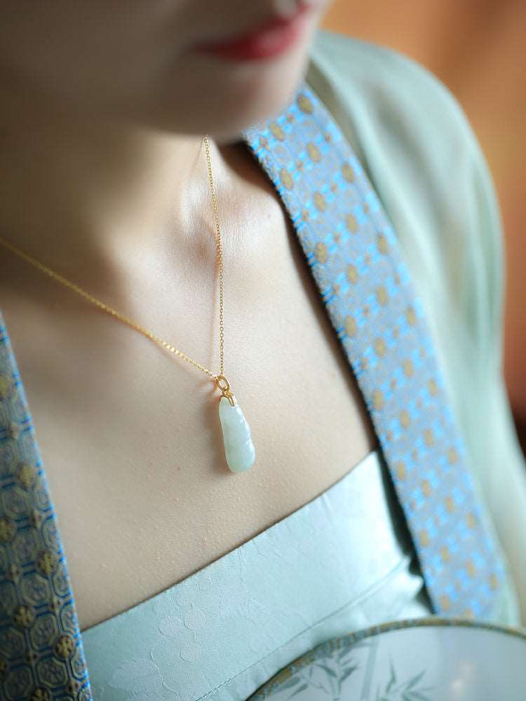 Green Bean Jade Necklace