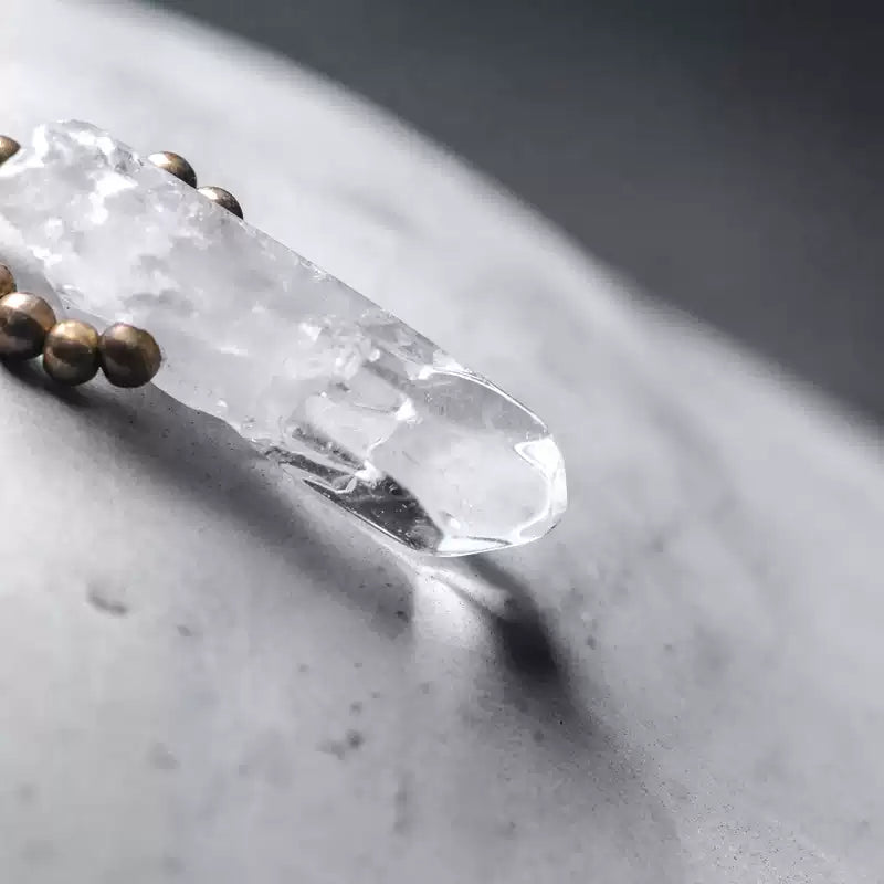 Chinese crystal bracelet with ink wash, detail view of the handcrafted silver bracelet