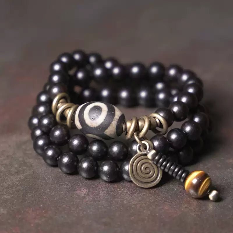 Chinese Handmade Ebony Wood Bracelets Bracelet, detail view of the handcrafted silver bracelet