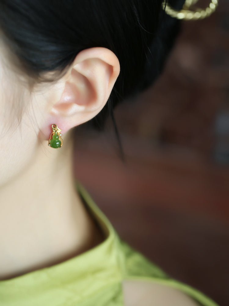 Jade Gourd Earrings |Chinese custom Jade Jewelry - OrientGem