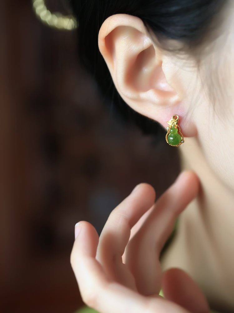 Jade Gourd Earrings |Chinese custom Jade Jewelry - OrientGem