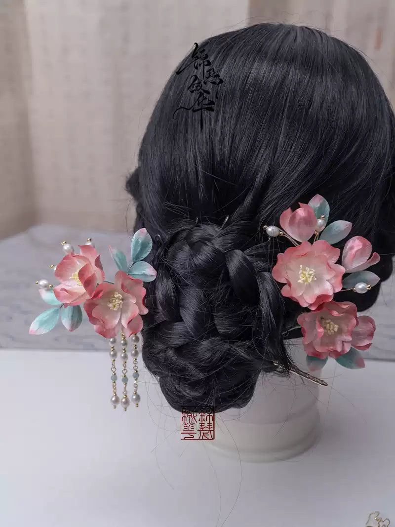 Hanlu & Jushuang Handmade Silk Velvet Flower Hair Accessories, detail view of the handcrafted silk velvet flower hairpin