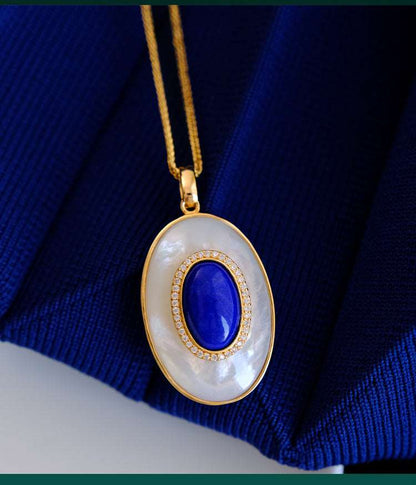 Lapis Lazuli Necklace, detail view of the handcrafted silver necklace