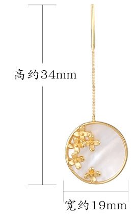 Mother of Pearl Earrings, detail view of the handcrafted pearl earrings