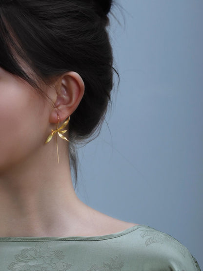Quiet Orchid Earrings, detail view of the handcrafted silver earrings