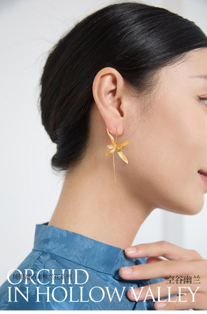 Quiet Orchid Earrings, detail view of the handcrafted silver earrings