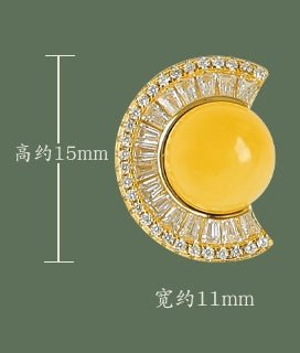 Semicircular Beeswax Earrings | Gemstone Jewelry, detail view of the handcrafted natural stone earrings