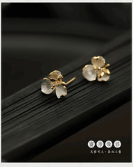 Tiny Flower Earring - OrientGem